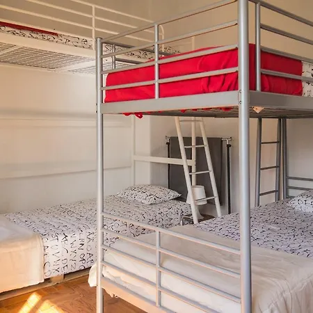 Backpackers Portugal Cascais