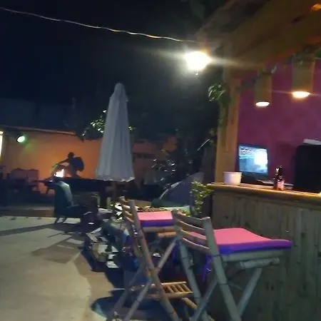 Hostel Backpackers Portugal *